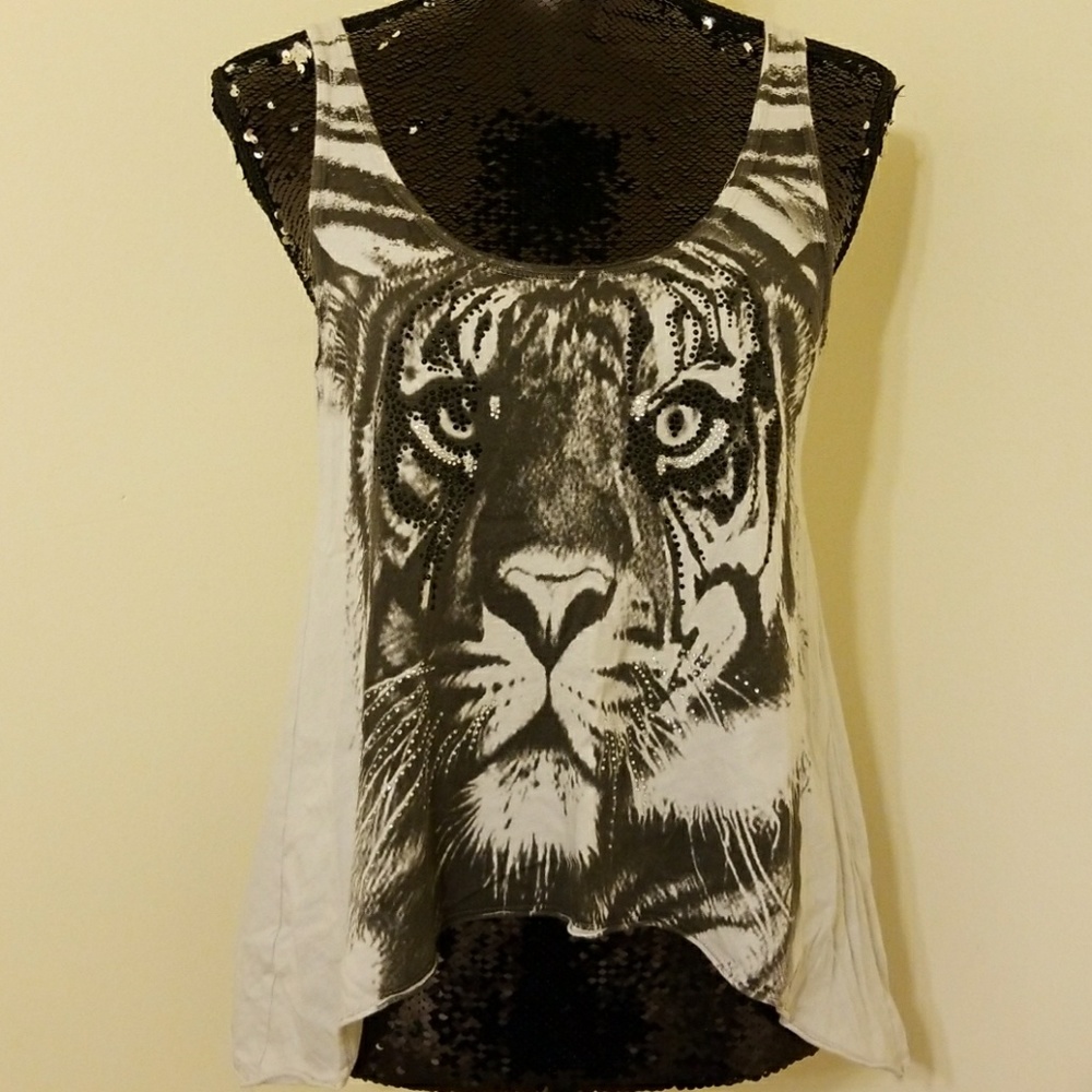 Tiger tank top